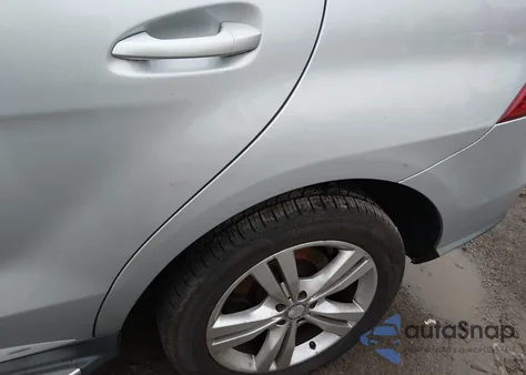 2014 Mercedes-Benz Ml 350 4Matic из США, поврежденный, VIN 4JGDA5HB4EA365621